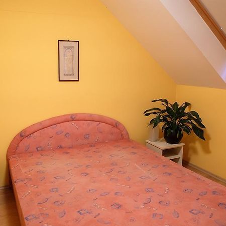 Var-Torony Apartman ギュラ エクステリア 写真